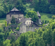 Ansitze Koburg und Summersberg